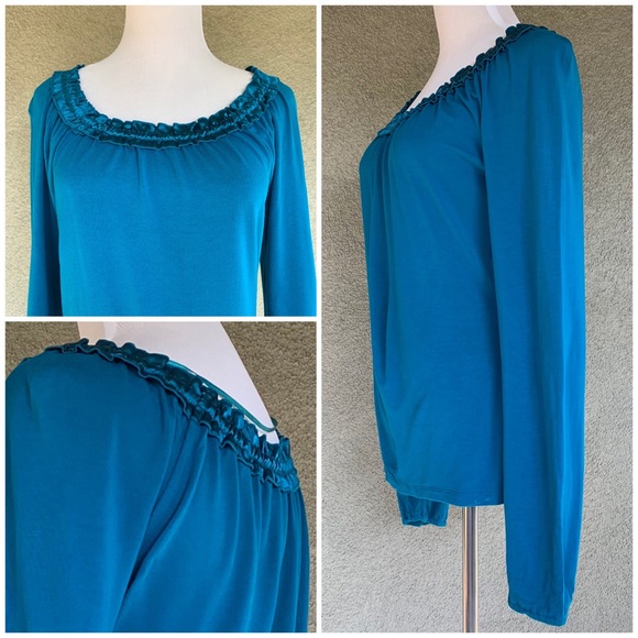 π₯5/$20π₯ Teal Blue Rayon Jersey Top - Picture 2 of 8